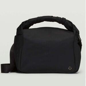 Lululemon Gathered Handle Crossbody 6L